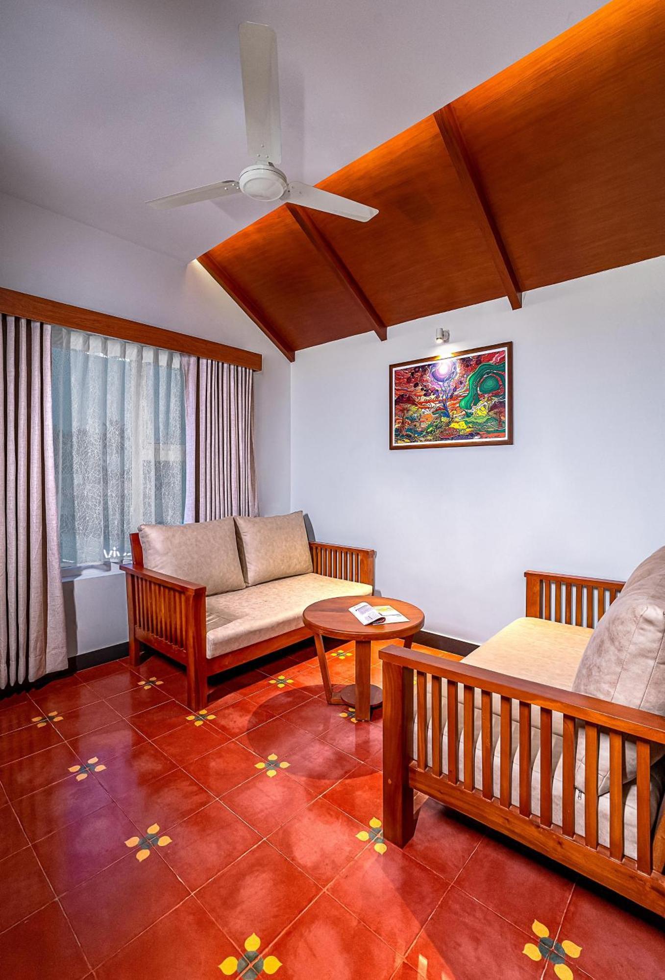 Palcastle Regency Hotel ปาลักกัด ภายนอก รูปภาพ